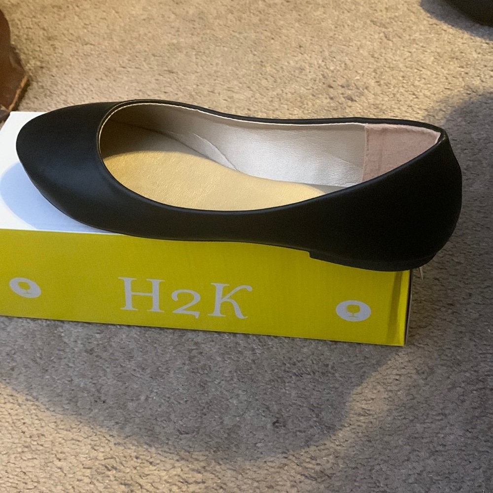 Black flats
